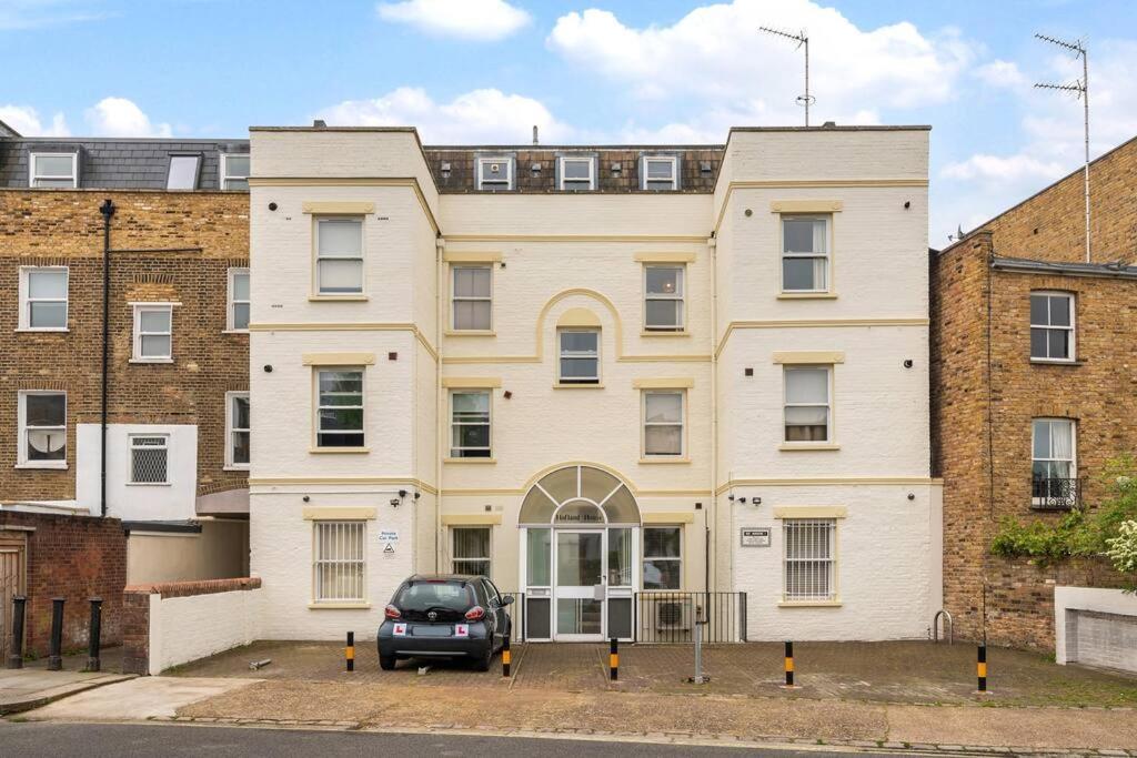 Cosy 2 Bed In Kensington Olympia Appartement Londen Buitenkant foto